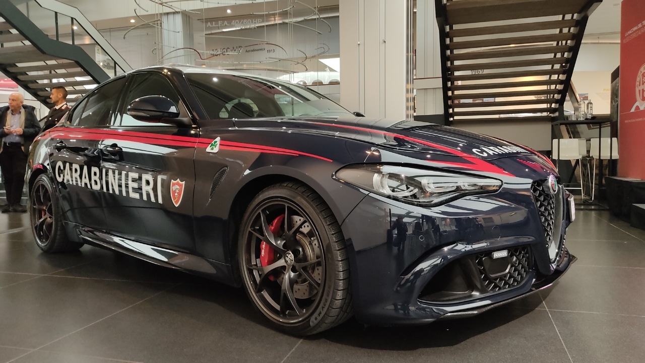 Alfa Romeo: 75 anni di servizio in Italia con i Carabinieri