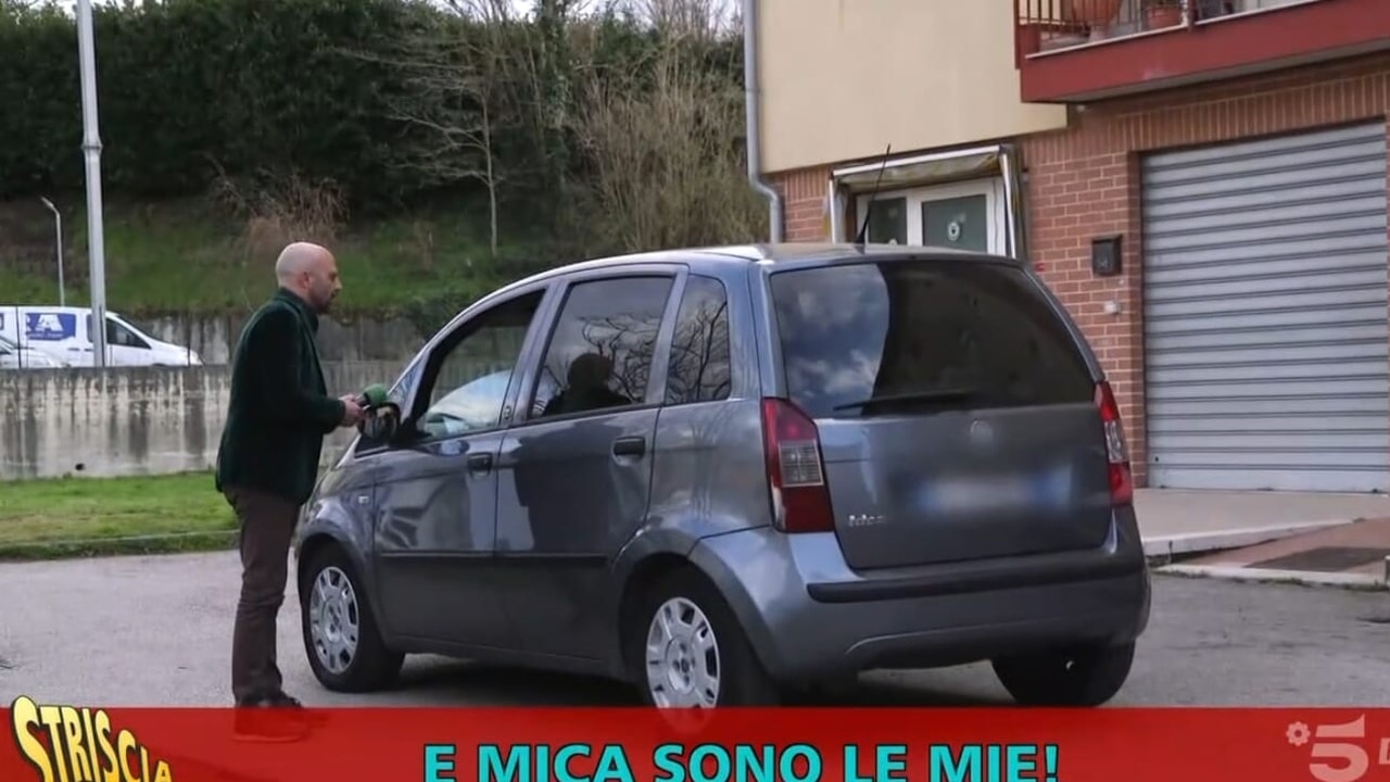Auto intestate a società fantasma: otto misure cautelari e 200 veicoli nel mirino