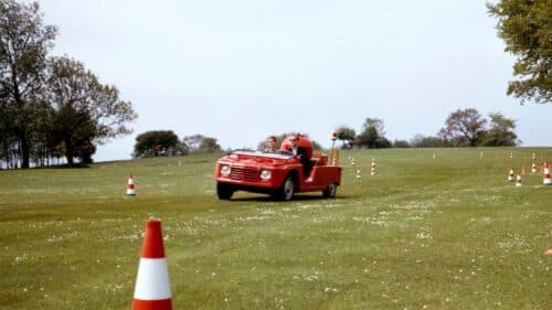 Citroen Mehari: come nacque l’auto simbolo del maggio 1968