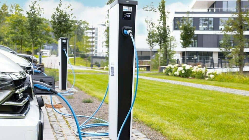 Colonnine elettriche in Italia: superati i 78.000 punti di ricarica pubblici