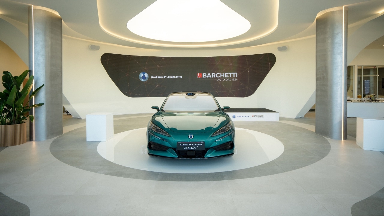 Denza: inaugurato il primo showroom del marchio in Italia