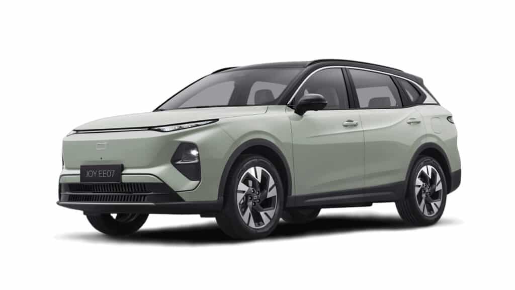 China Car Company amplia la gamma in Italia con i SUV FAWCar Bestune T77 e Joy EE07 PHEV