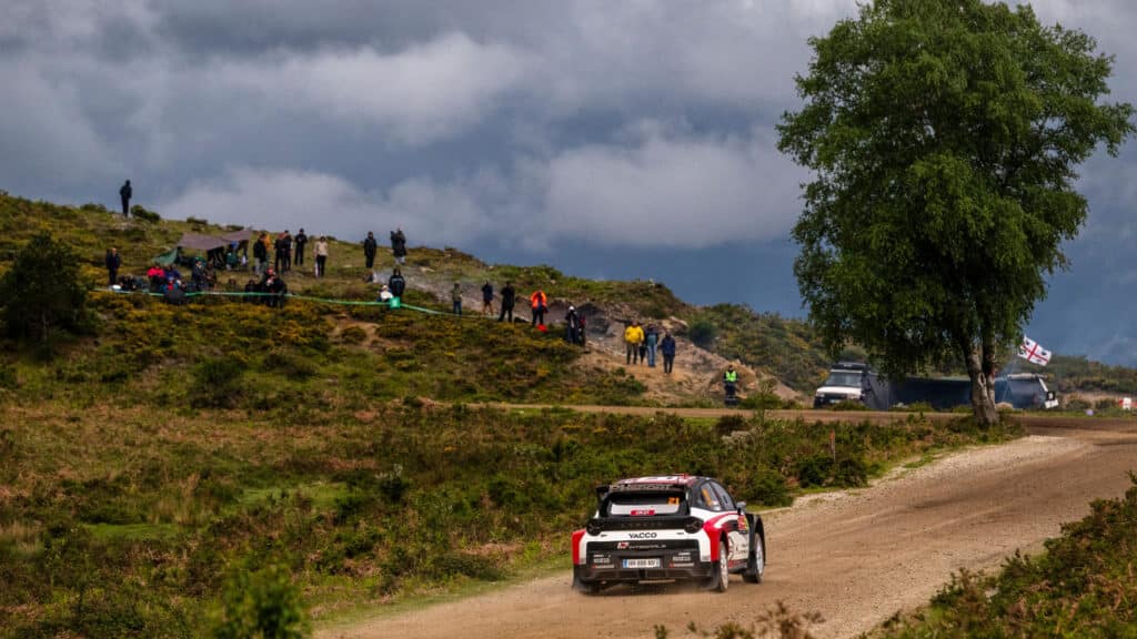 Lancia, esame superato sullo sterrato: in Portogallo la Ypsilon Rally2 HF Integrale conferma il suo potenziale
