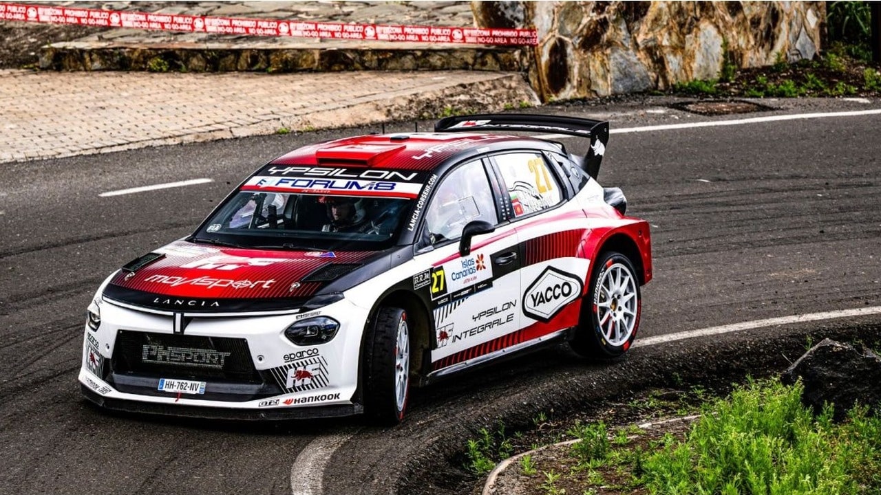 Lancia Ypsilon Rally2 HF Integrale vola in Giappone: Gryazin cerca il colpo nel WRC2