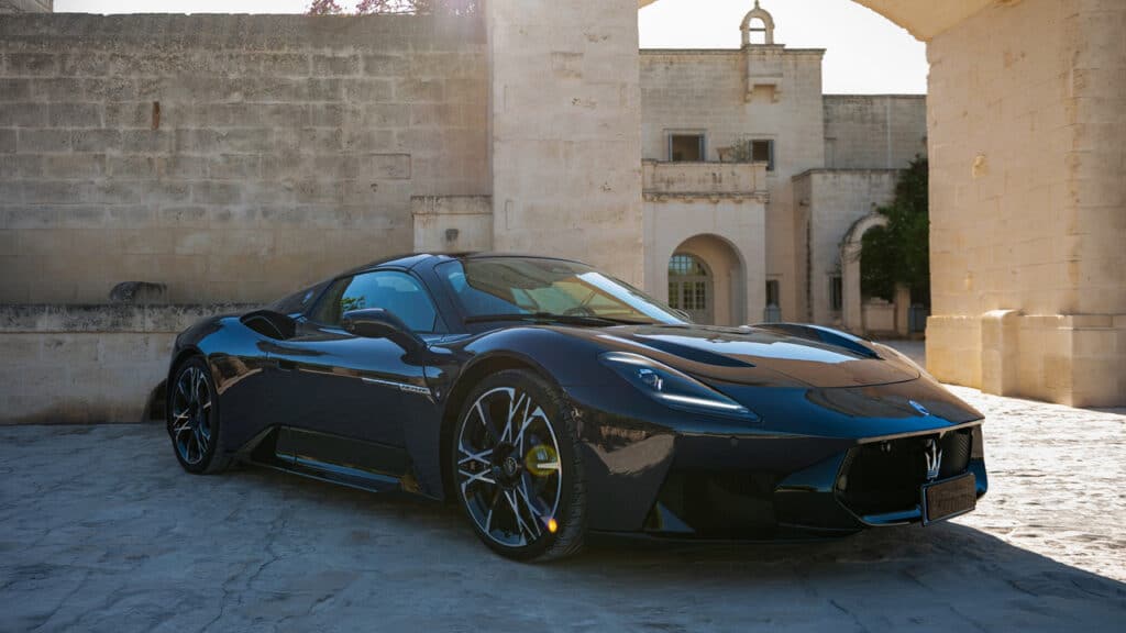 Maserati celebra il lusso italiano al Business of Luxury Summit 2026