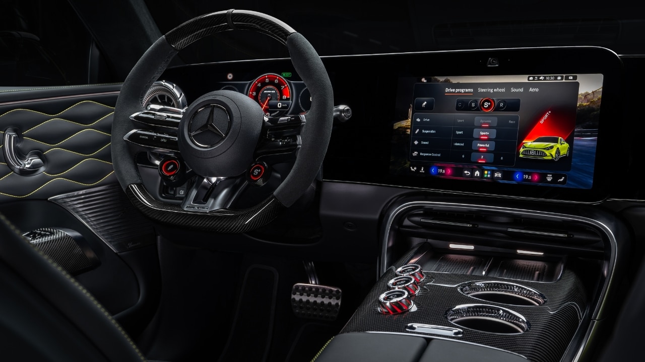 Mercedes AMG GT Coupé 4 2026: la nuova supercar 100% elettrica