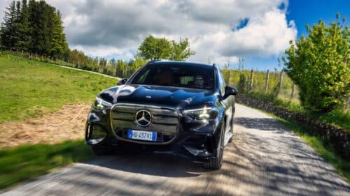 Mercedes GLC elettrica, successo immediato: è già l’EV più venduta nella storia della Stella