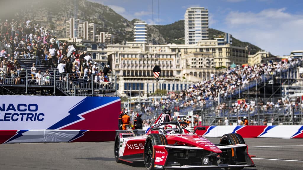 Nissan Formula E Team conquista la vittoria a Monaco con Oliver Rowland