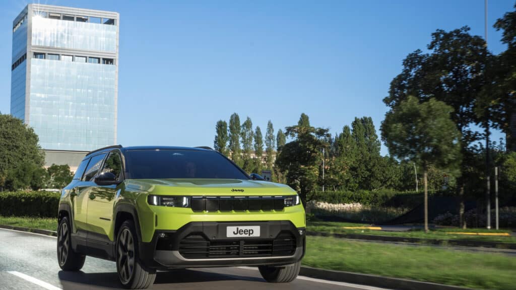 Jeep rafforza il legame con la musica: partnership con Rockin’1000 all’Allianz Stadium