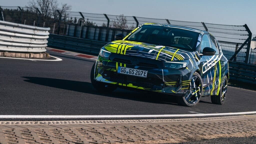 Opel protagonista con la gamma GSE all'XS Carnight Wörthersee 2026