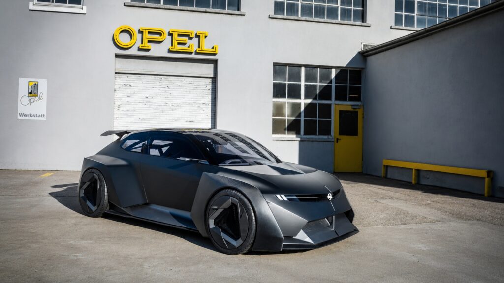 Opel protagonista con la gamma GSE all'XS Carnight Wörthersee 2026