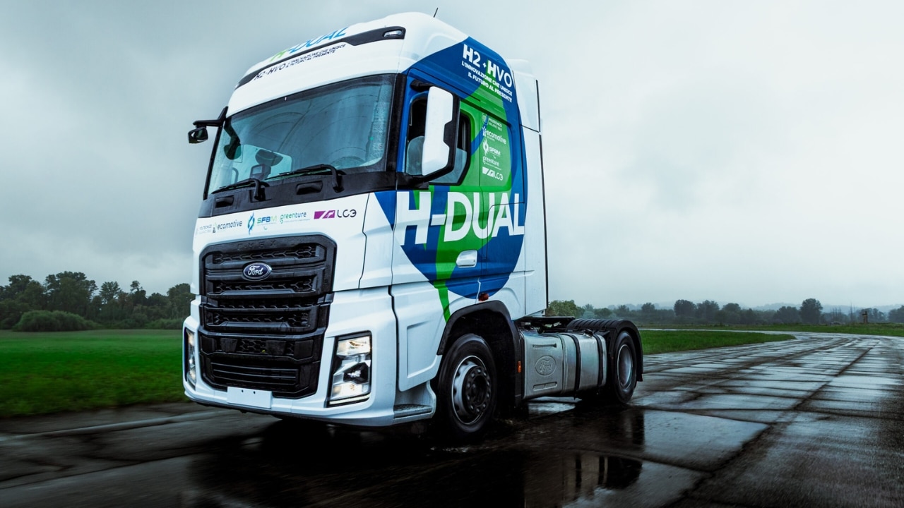 Trasporto pesante, nasce H-Dual: il progetto Ford Trucks per camion a idrogeno e HVO