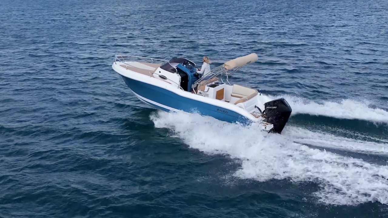 Ranieri Sauvage 24: la prova della barca a motore da Brindisi