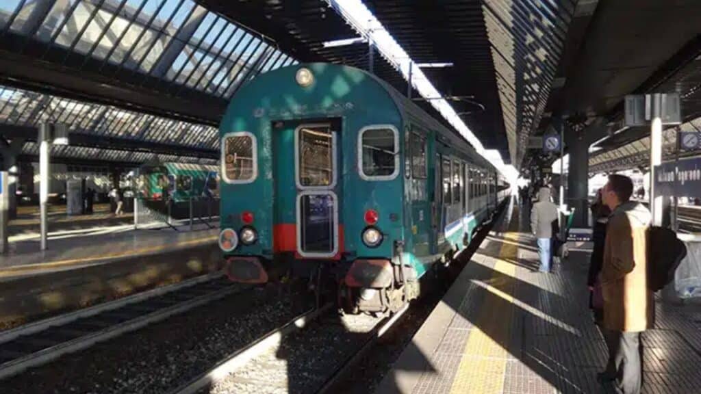 Sciopero 29 maggio 2026: un altro venerdì nero per metro, bus e treni
