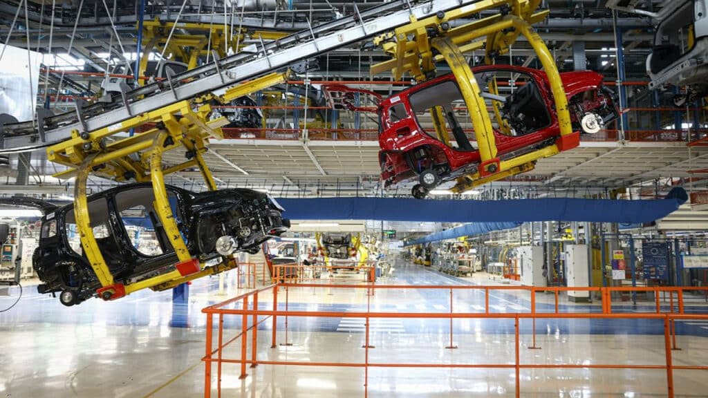 Auto, il Governo cambia marcia: 1,343 miliardi per rilanciare la filiera