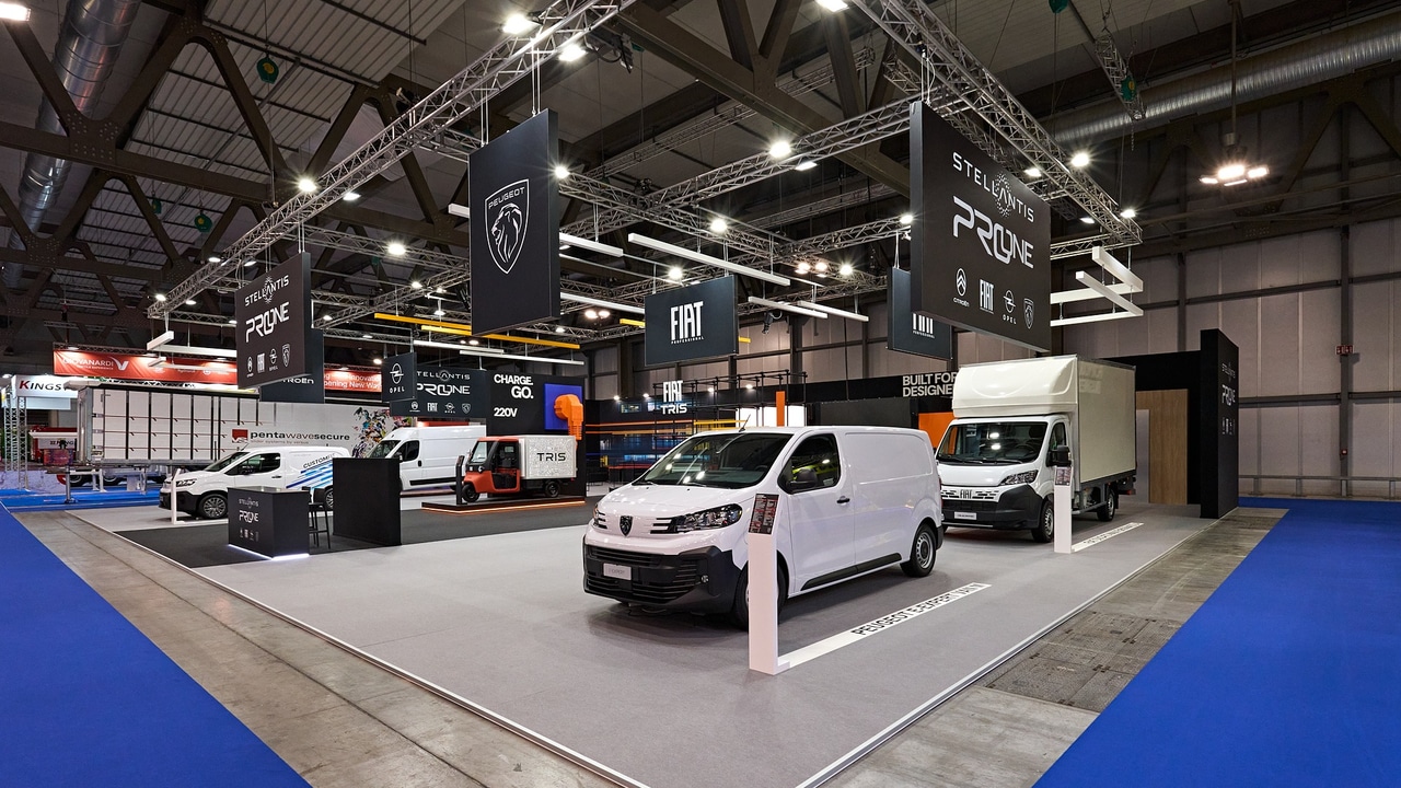 Stellantis Pro One porta a Transpotec Logitec la nuova generazione dei veicoli commerciali