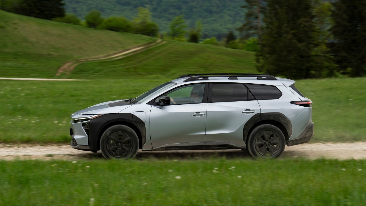 Toyota bZ4X Touring: l’elettrica cresce e diventa per le famiglie