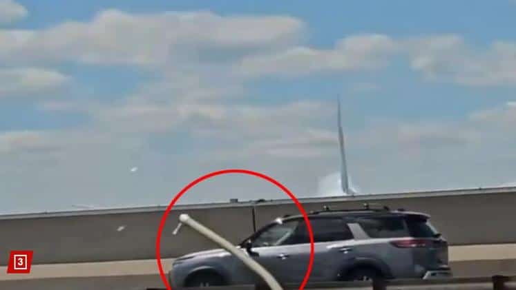 New York, aereo United proveniente da Venezia colpisce palo della luce e camion prima di atterrare