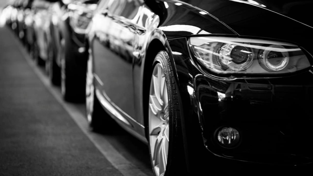 Auto aziendali troppo care: le flotte cambiano rotta e guardano alla Cina