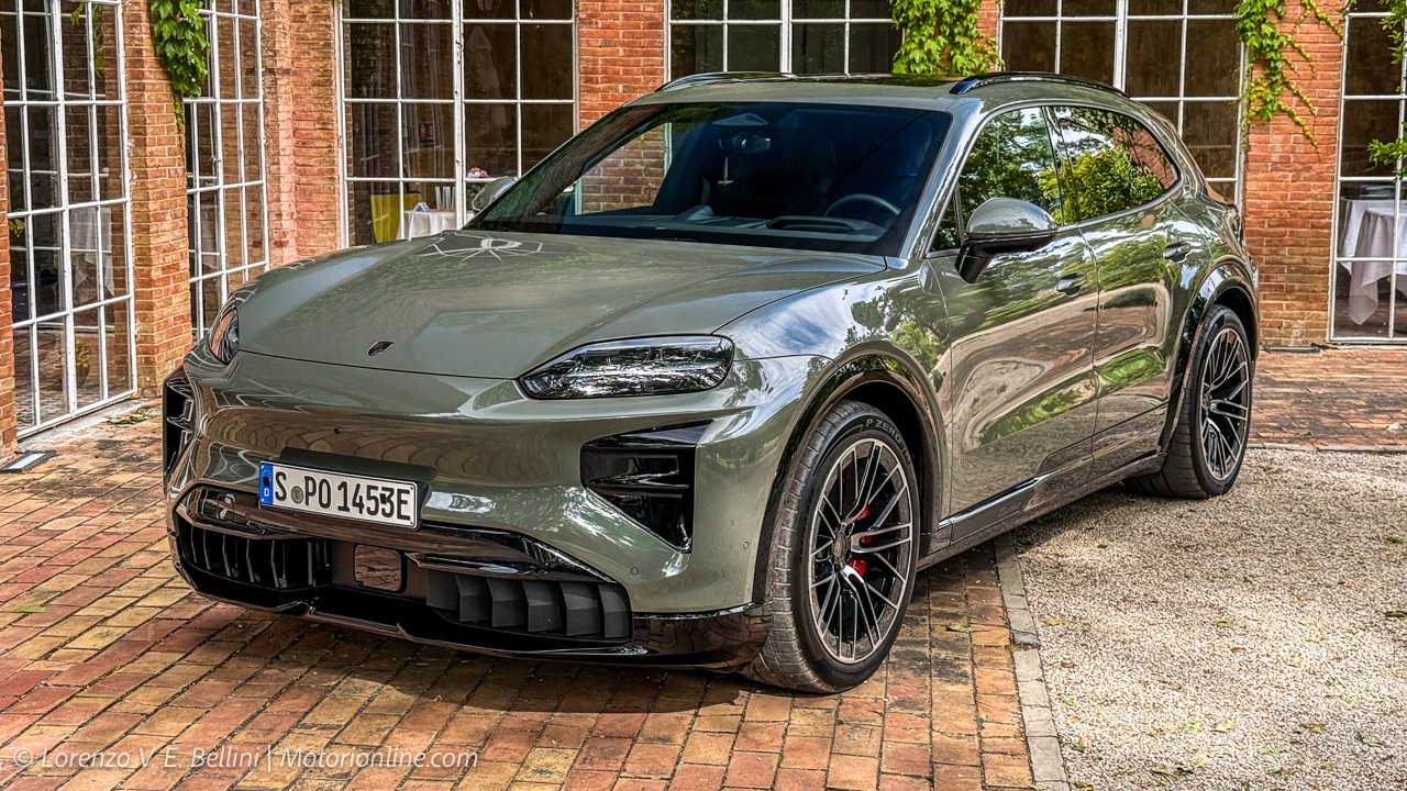 Porsche Cayenne Electric - Design e Dimensioni