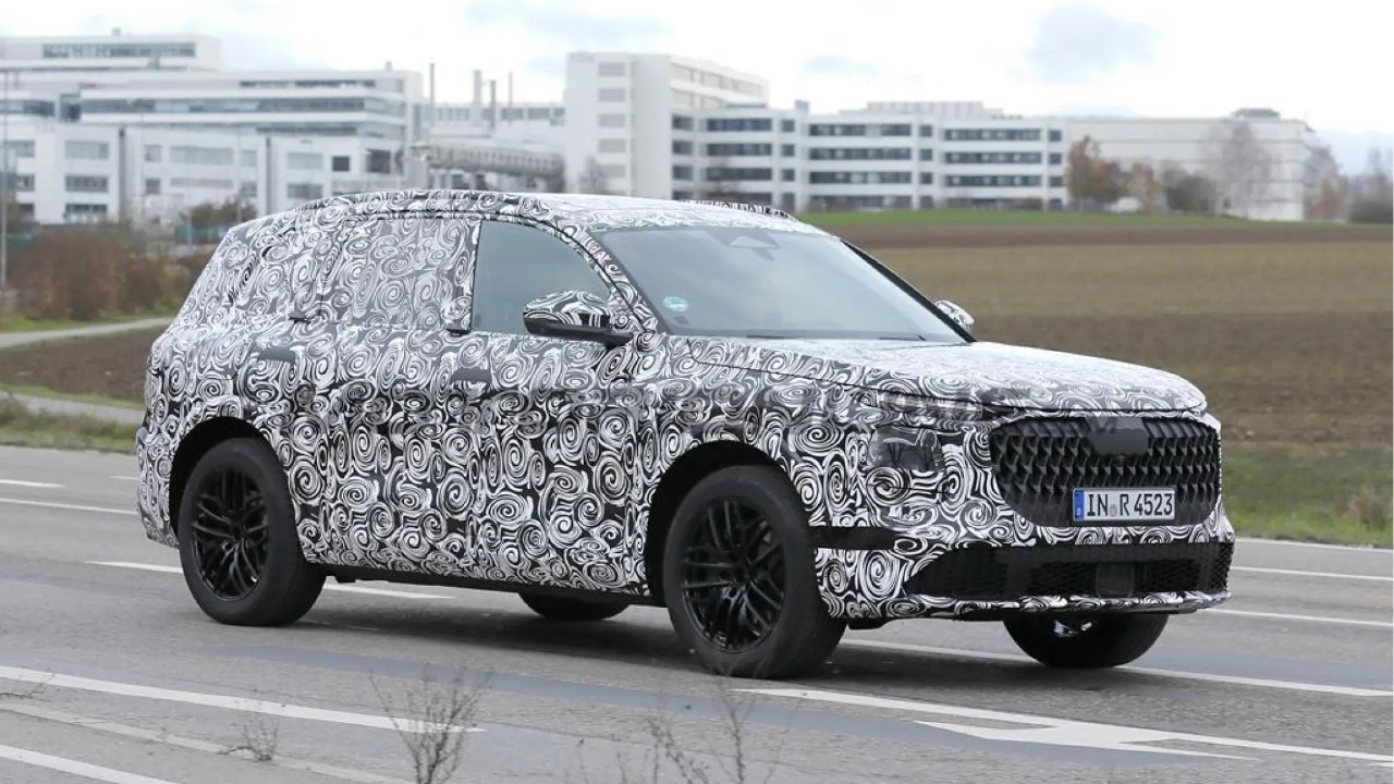Audi Q7 2026: la prima immagine della terza generazione