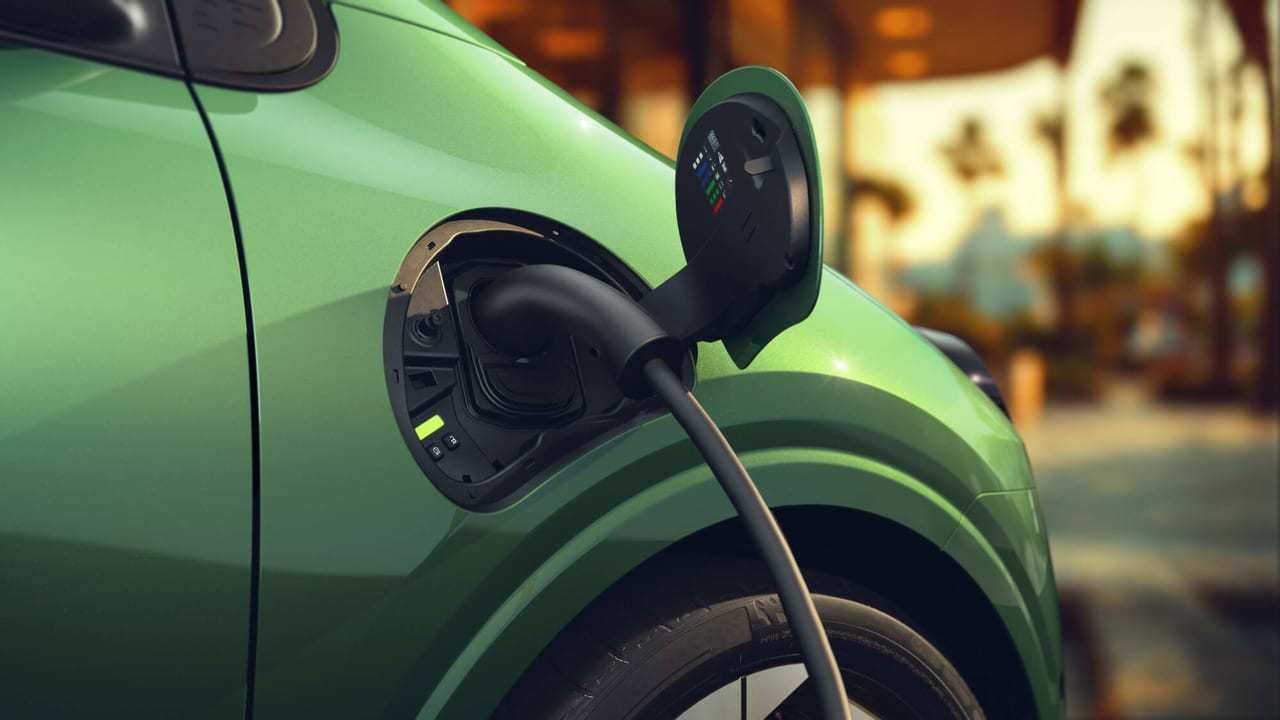 Auto elettriche, l’Italia accelera ma resta lontana dai grandi mercati europei