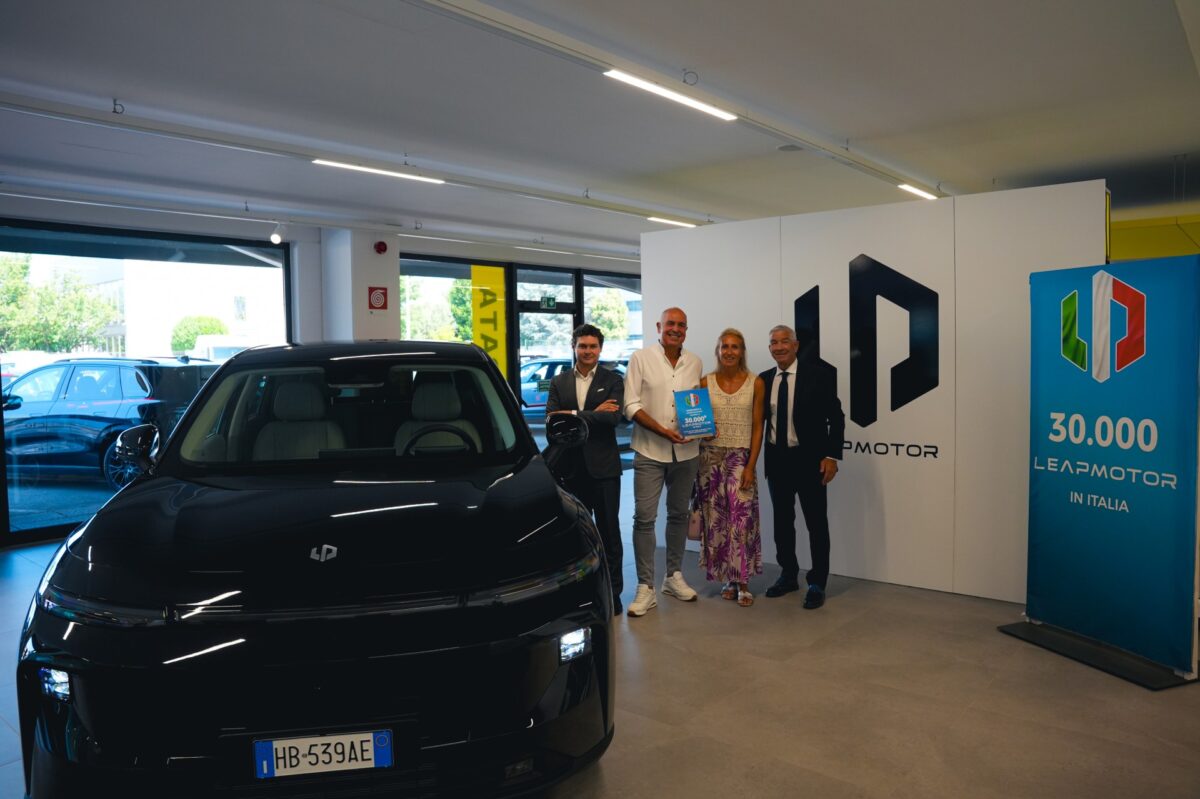 Leapmotor taglia il traguardo delle 30.000 consegne in Italia in meno di due anni