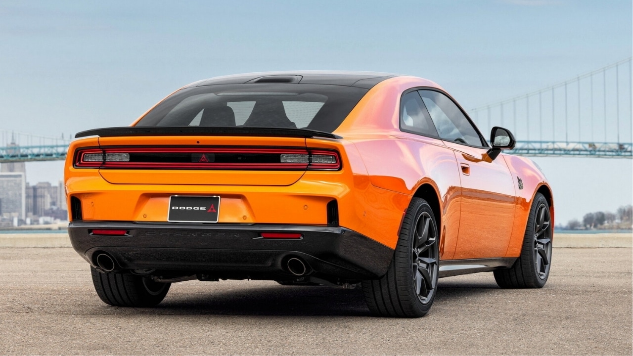 Dodge Charger: l’iconica americana torna in Europa, anche elettrica