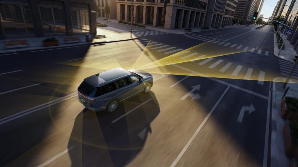 Lo studio XPeng: l’Europa dice sì all’IA, ma non per la guida autonoma