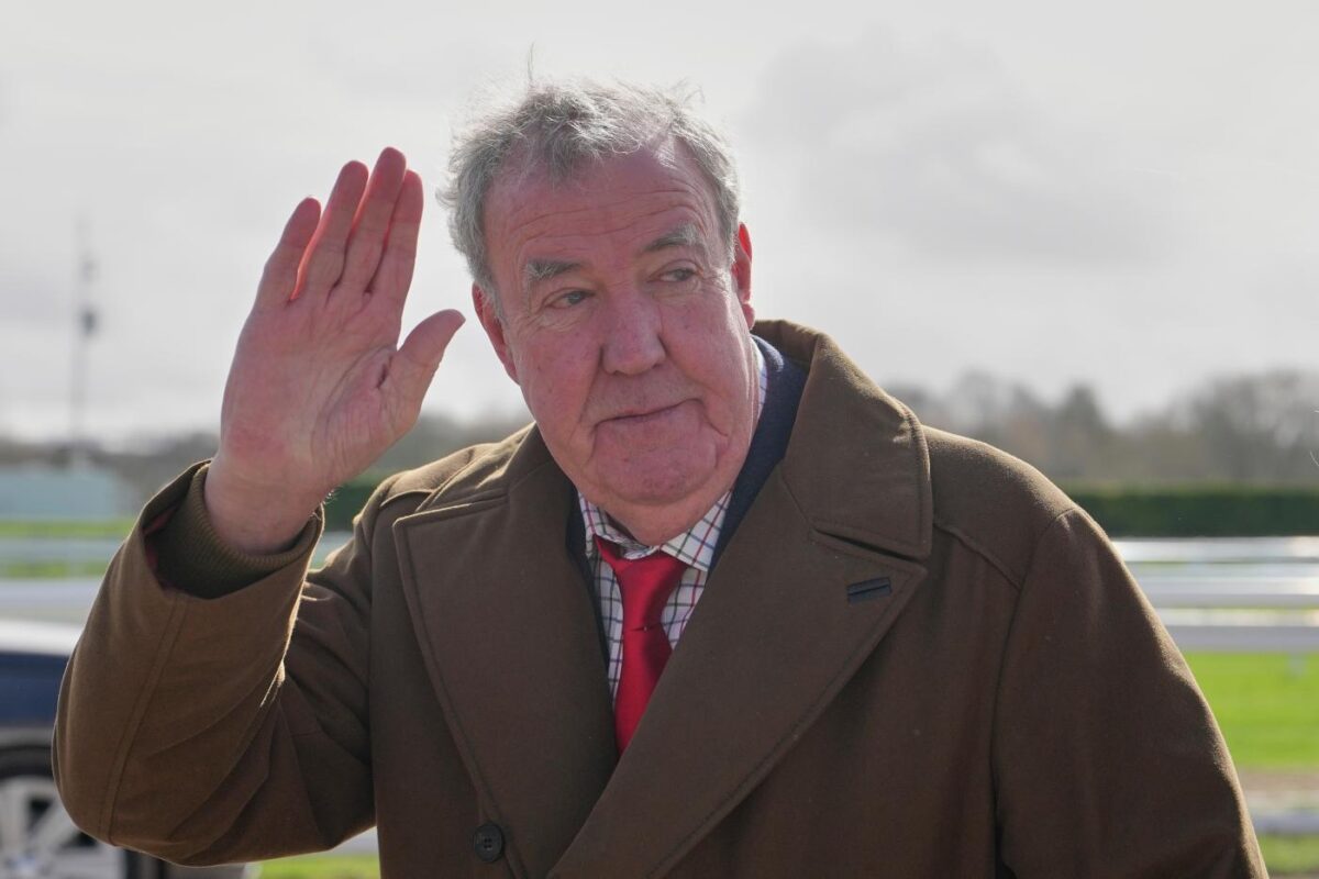Jeremy Clarkson rivela: “Ho un tumore aggressivo alla prostata”, l’annuncio in Clarkson’s Farm