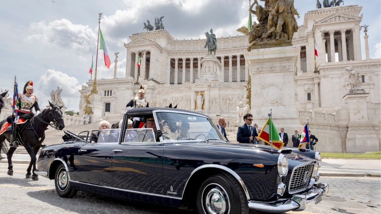 Lancia Flaminia Presidenziale protagonista alla parata del 2 giugno