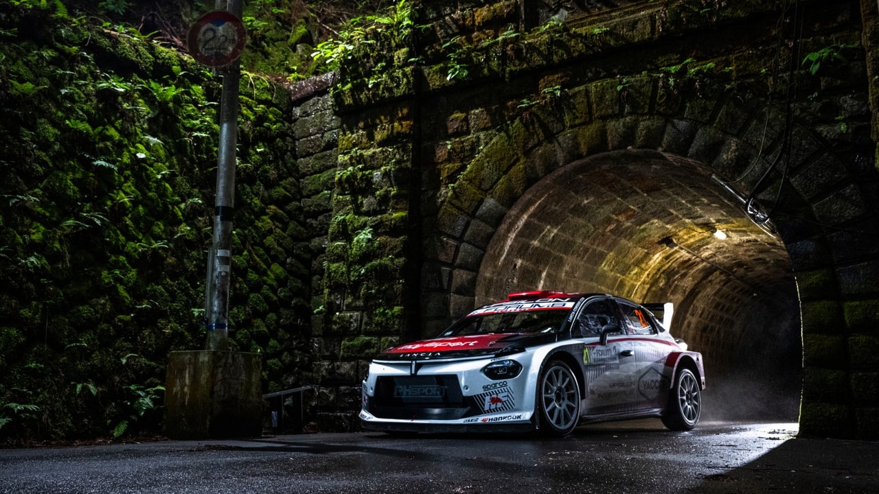 Lancia Ypsilon Rally2 HF Integrale trionfa in Giappone con Gryazin