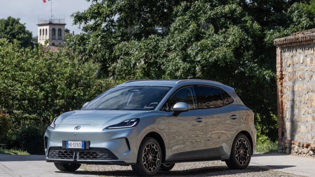 MG annuncia il primo impianto in Europa: produzione al via nel 2028