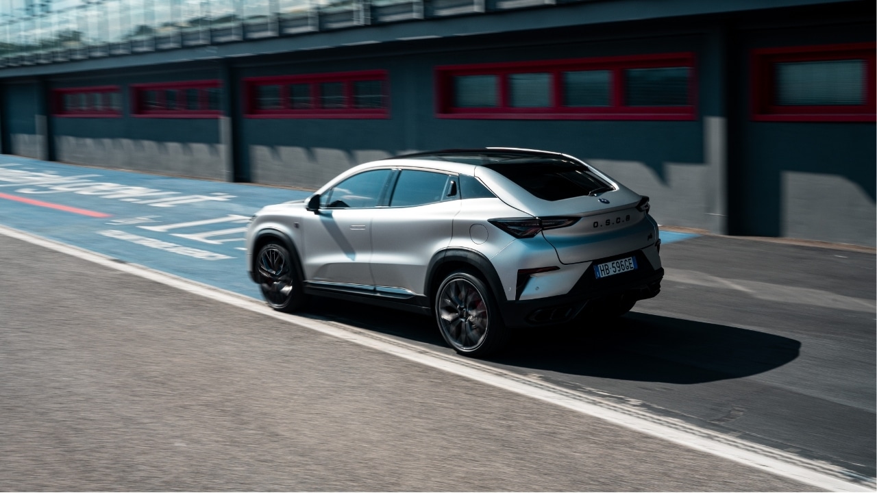 Osca MT6: torna il marchio italiano, con un crossover medio