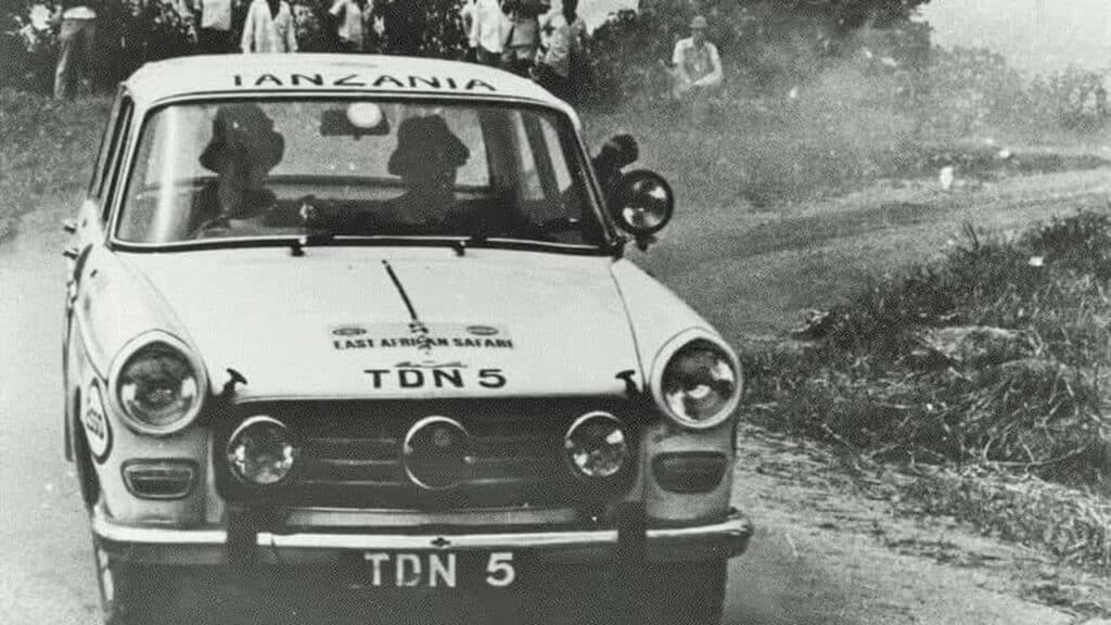 Peugeot 404, la berlina elegante che diventò regina d’Africa