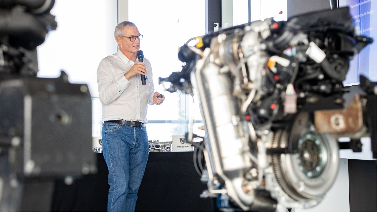 Peugeot: alla scoperta del nuovo motore benzina Turbo 100