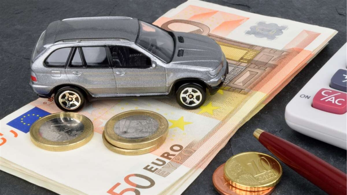 RC Auto, Borrelli (AVS) chiede la tariffa unica nazionale: “Non si può pagare di più solo perché si vive in Campania”