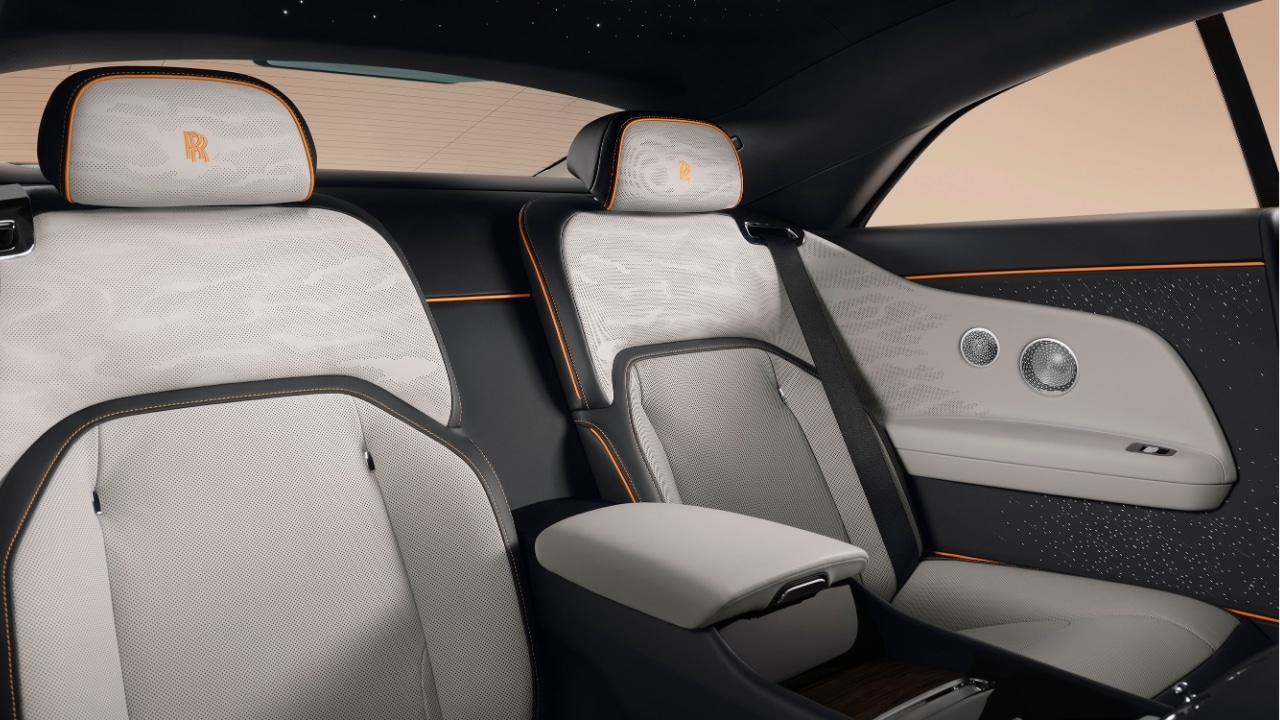 Rolls-Royce Spectre Series II: si rinnova l'elettrica di lusso