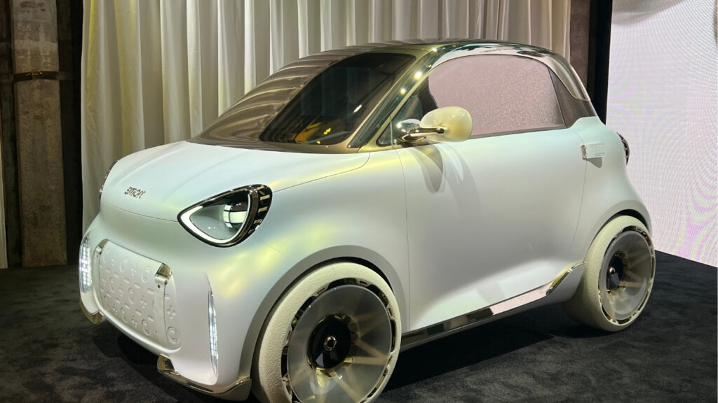 Smart, svelato a Roma il Concept #2