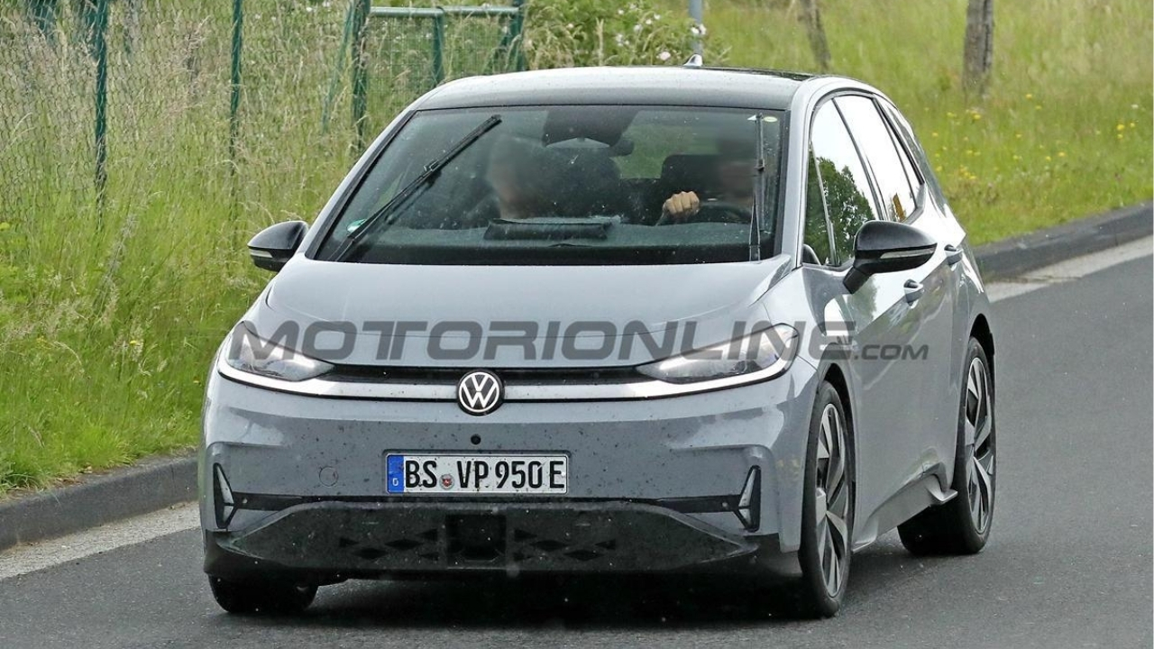 Volkswagen ID.3 Neo si fa cattiva: avvistata la possibile GTX da oltre 320 CV