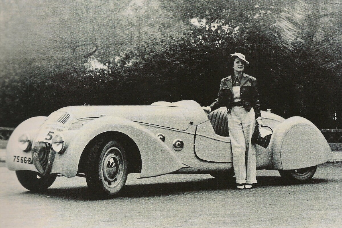 Peugeot 302: 90 anni di eleganza aerodinamica