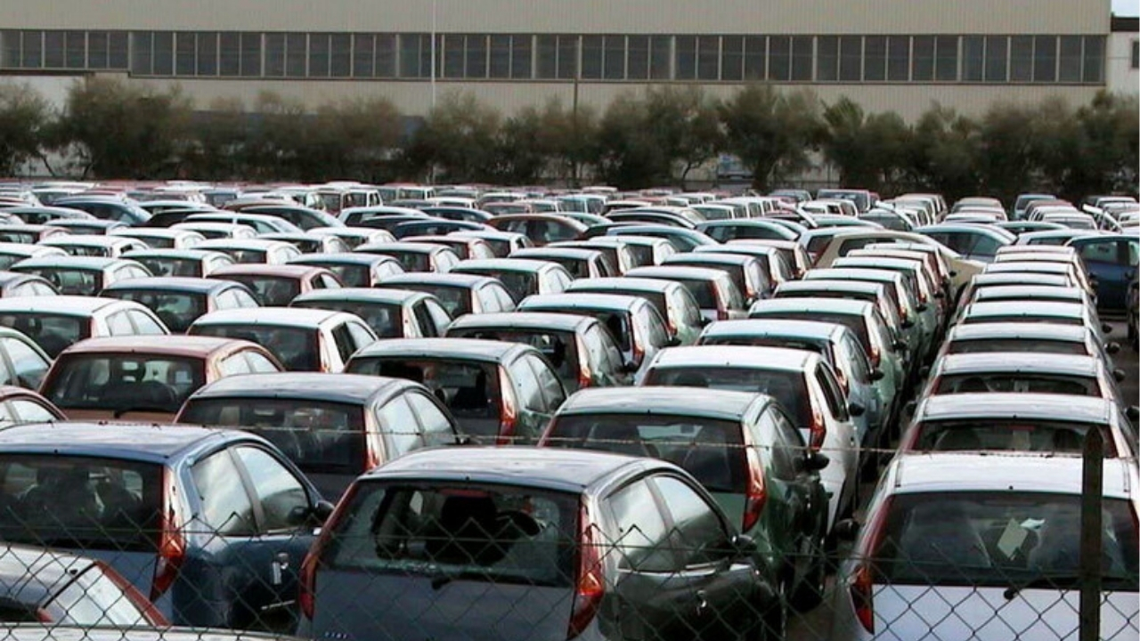Mercato auto usate maggio 2026: leggero calo dei passaggi di proprietà