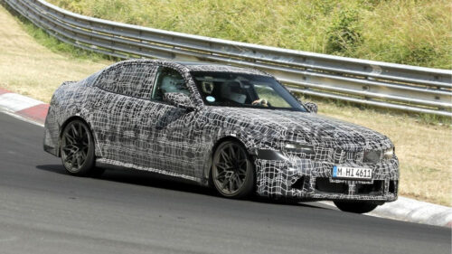 Nuova BMW M3: prime foto spia della sportiva con motore termico al Nurburgring