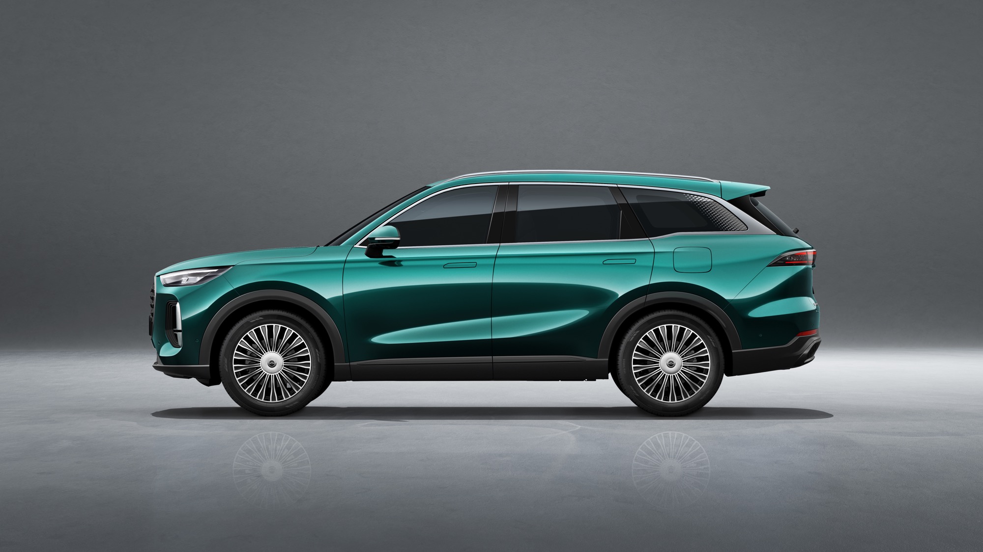 Chery Tiggo 9: il SUV ammiraglia debutta in Italia
