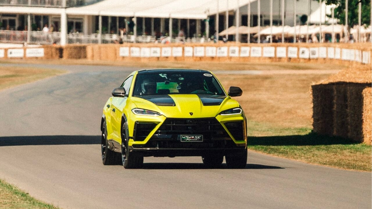 Winkelmann: "La Urus SE Performante incarna la nostra visione della performance"