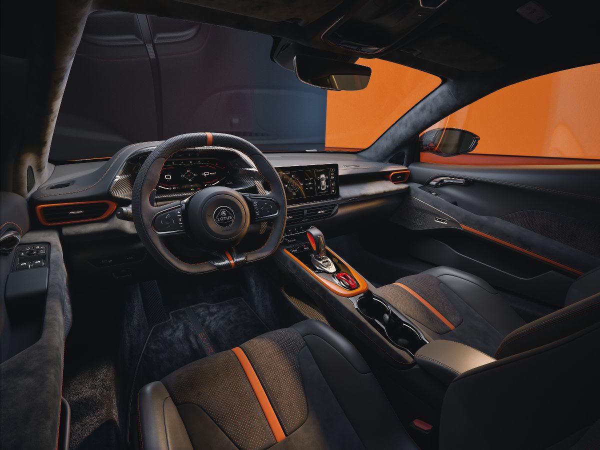 Lotus Emira 420 Sport