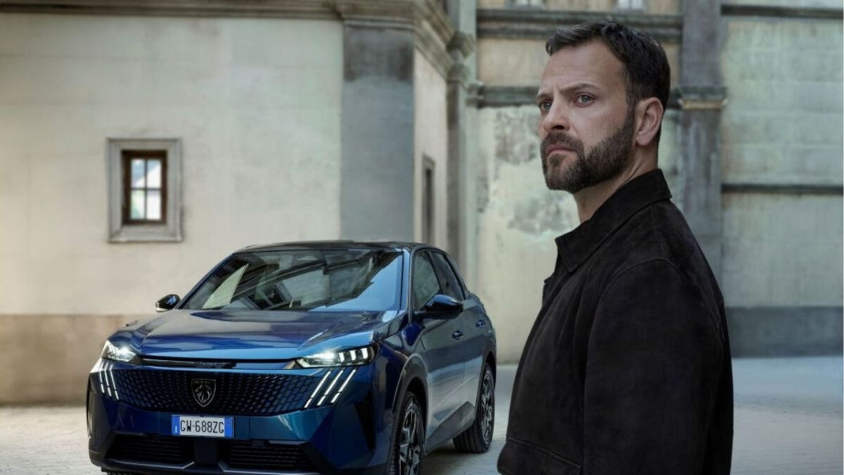 Peugeot entra nel cinema: Alessandro Borghi nuovo ambassador e nasce il Peugeot Award