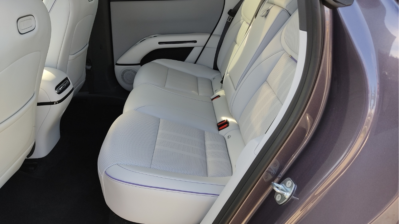 XPeng L03 2026: il nuovo SUV coupé cinese visto dal vivo