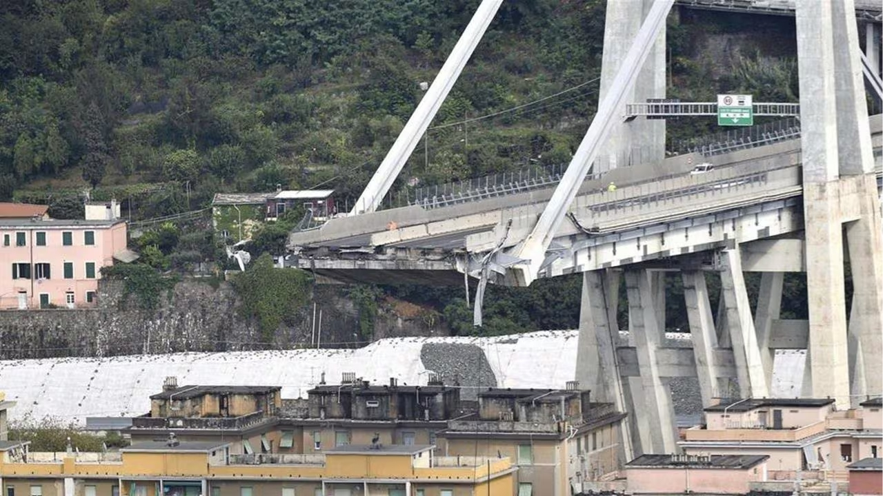 Crollo ponte Morandi, Giana (Ad Autostrade): “Chiediamo scusa, è una nostra esigenza morale”