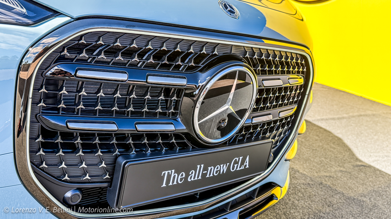 Mercedes GLA 2026 - Griglia